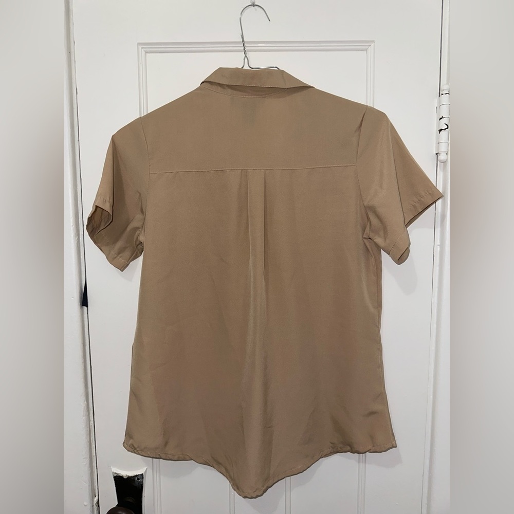Saloni, medium, tan - Picture 2 of 2